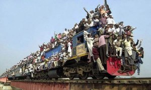 crowded-train